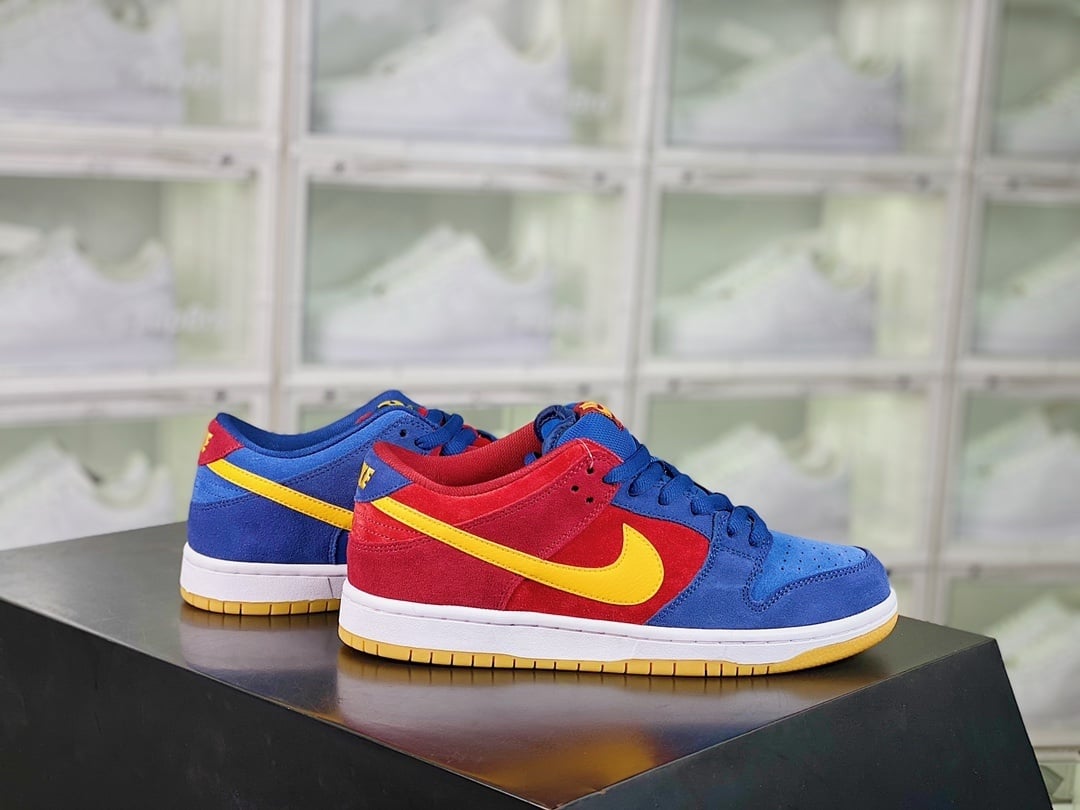 NK Dunk Low Azul, Vermelho e Amarelo Patchwork