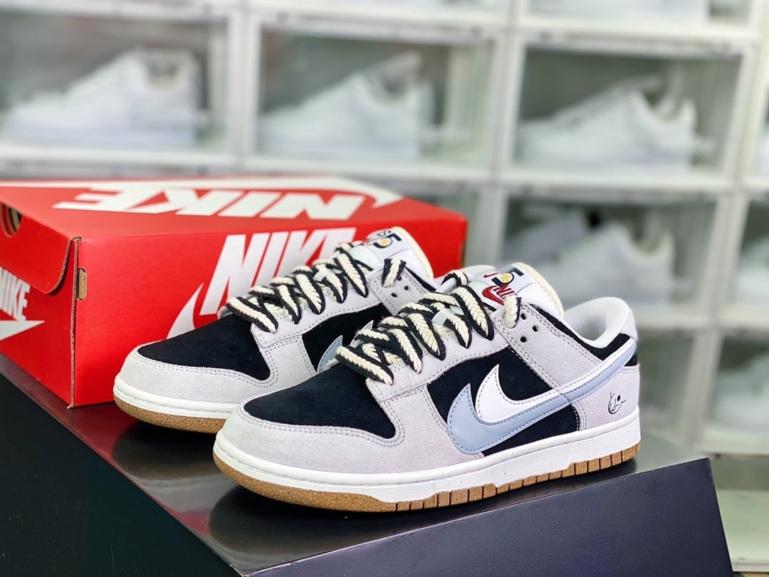 NK Dunk Low Camurça Cinza Claro, Preto e Branco