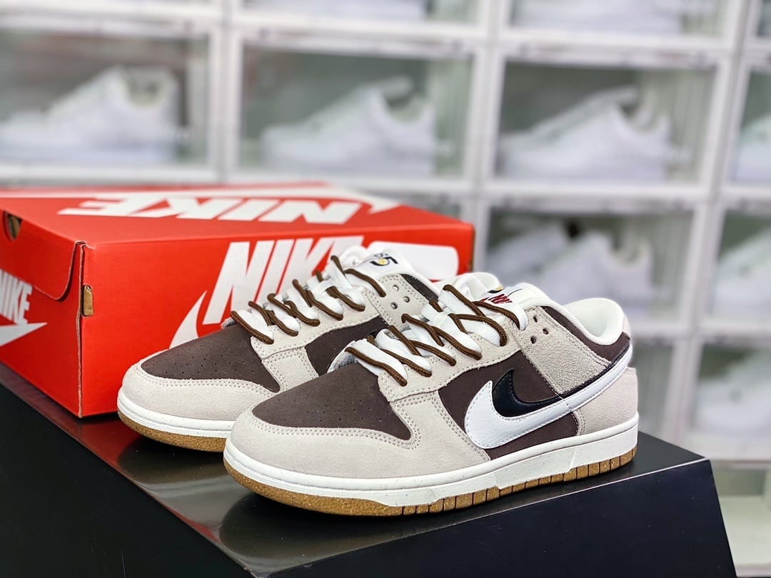NK Dunk Low Camurça Branco Cinza Marrom