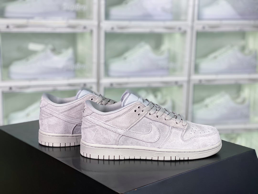 NK Dunk Low Camurça Cinza Partículas