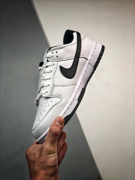 NK Dunk Low Reverse Panda - Vista 2