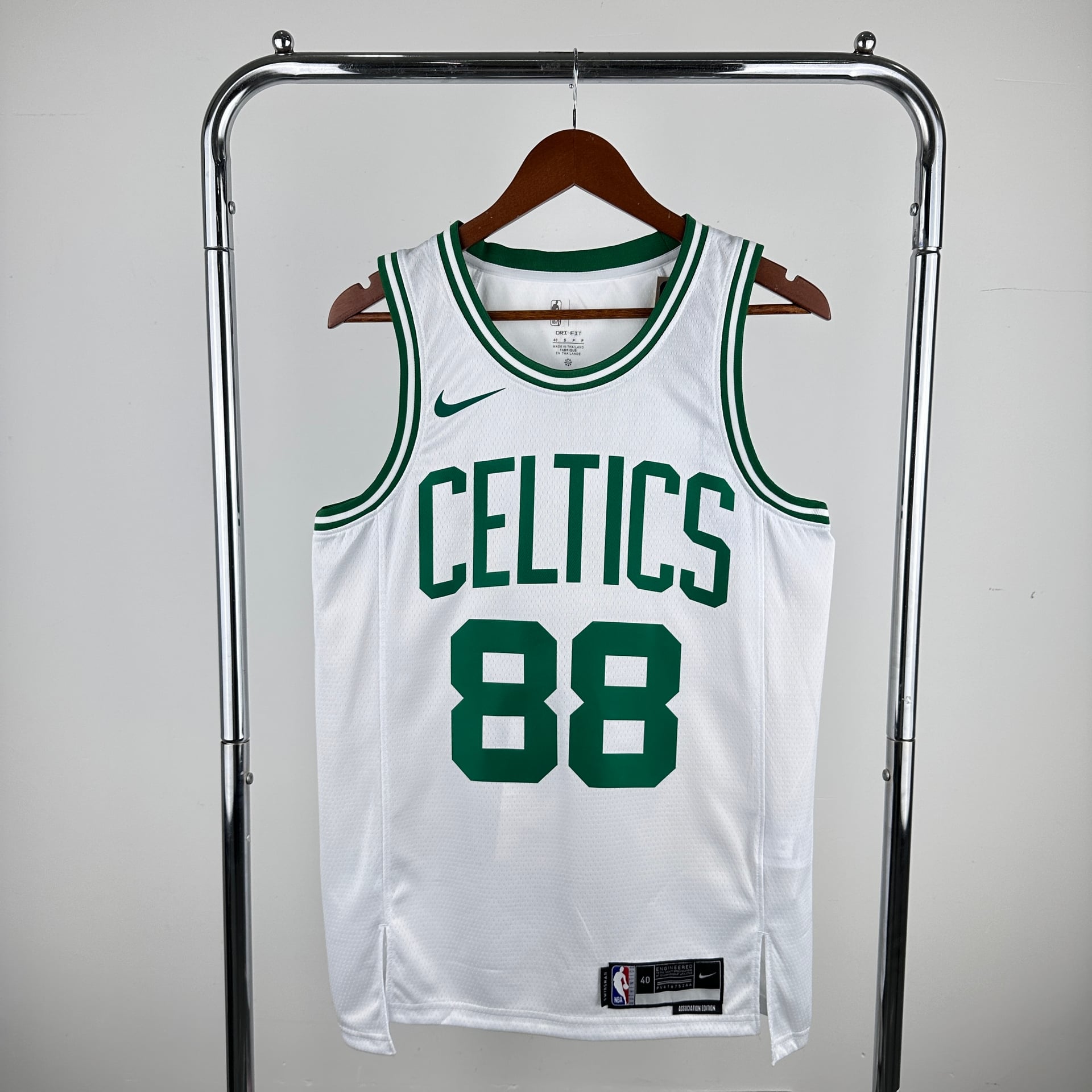 Camisola NBA Boston Celtics Principal Branca 2025/26 - Neemias Queta #88 - Vista 2