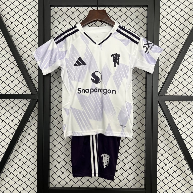 Kit Criança Manchester United terceiro equipamento 2025/26