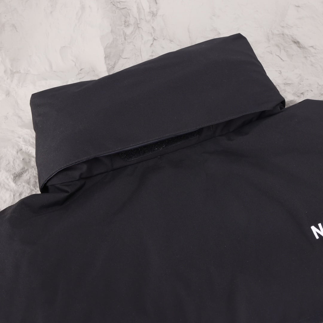 The North Face classic 700 branco - Vista 5