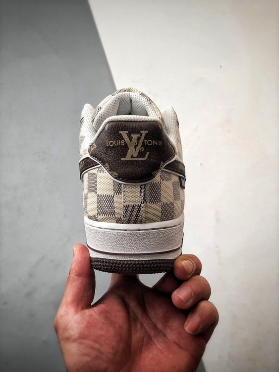 1V x Nike Air Force 1 Low Xadrez Preto e Cinza - Vista 3