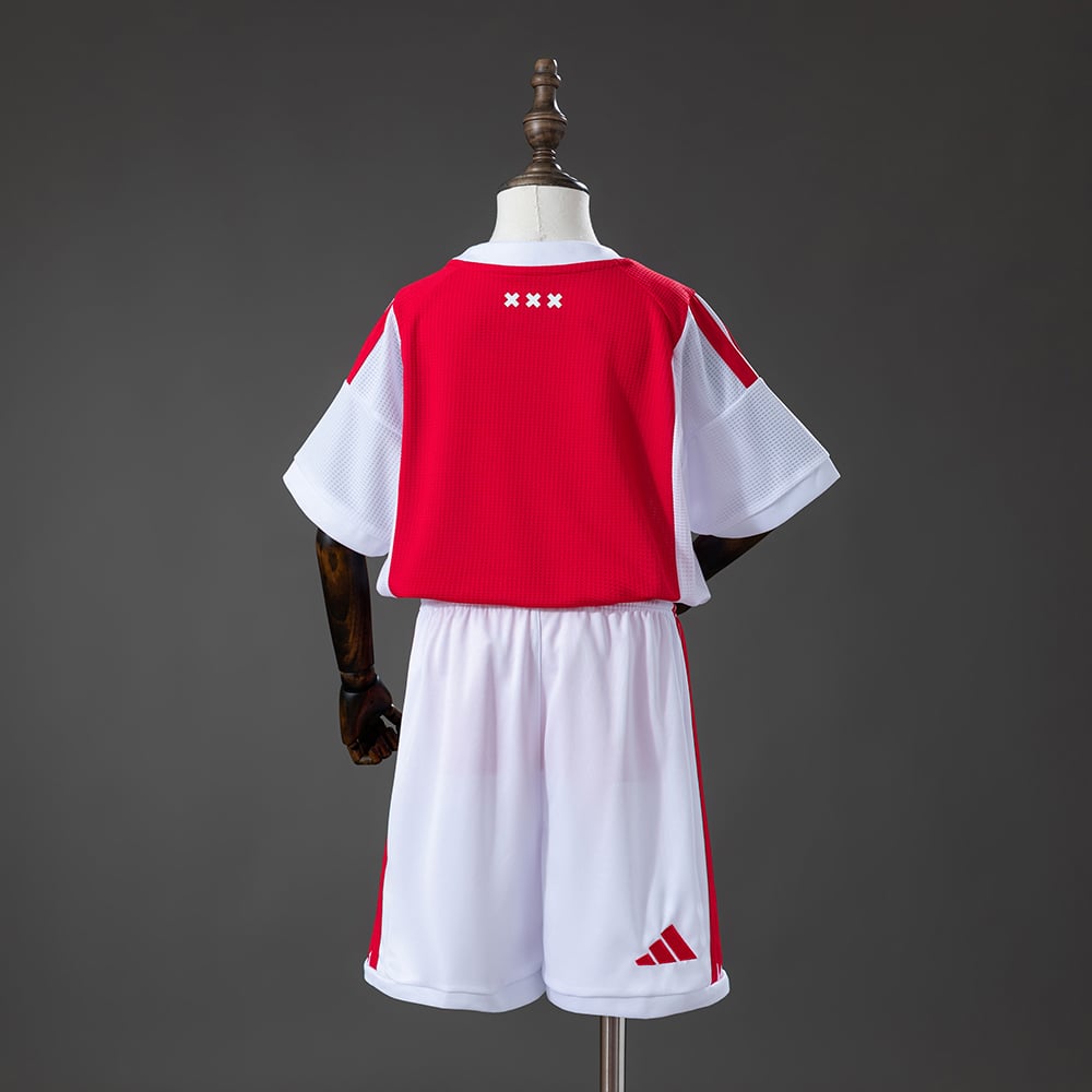 Kit Criança Ajax 2026/2027 Principal - Vista 2