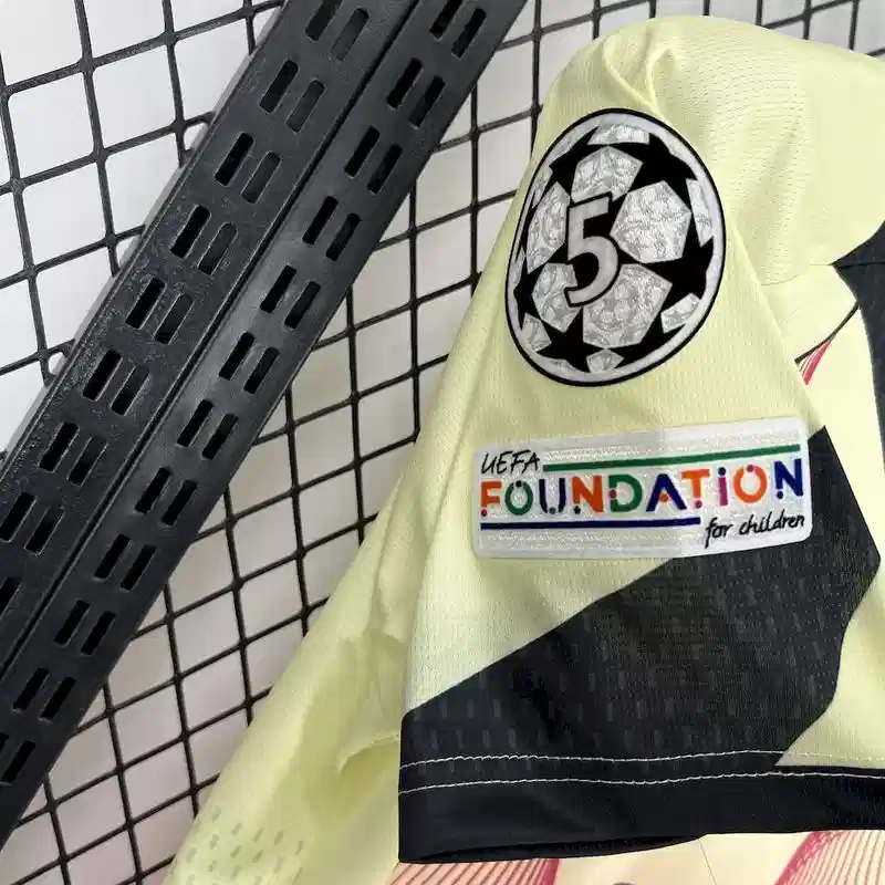 Barcelona Special Edition 25/26 - Vista 4