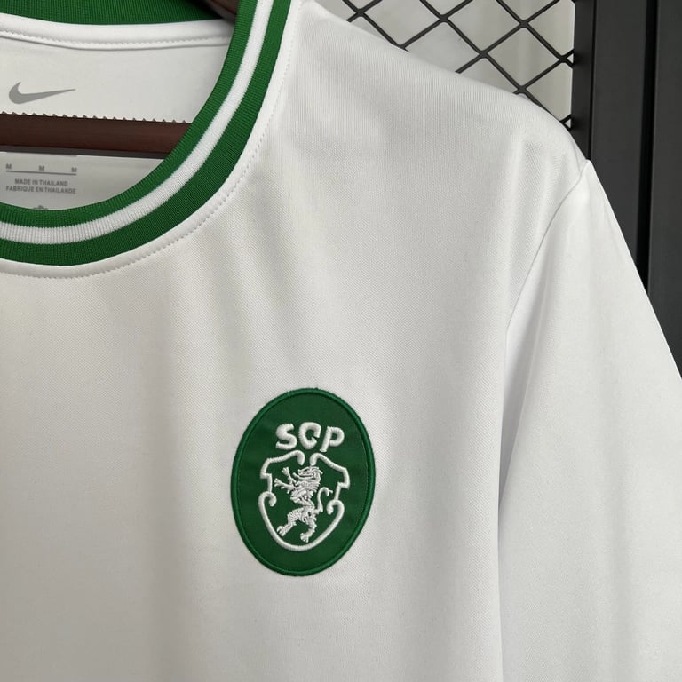 Camisola Sporting CP Special Edition 2025/26 - Vista 2