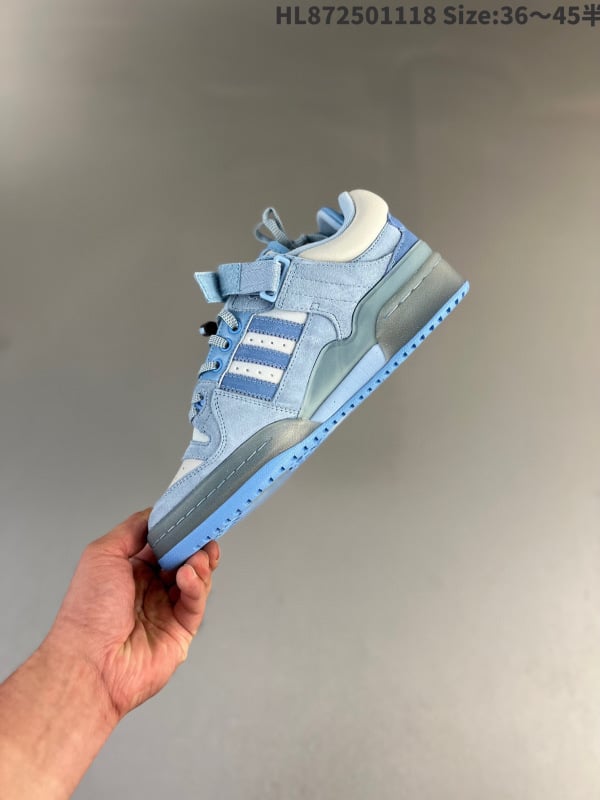 AD Originals Campus x BAD BUNNY - Vista 8