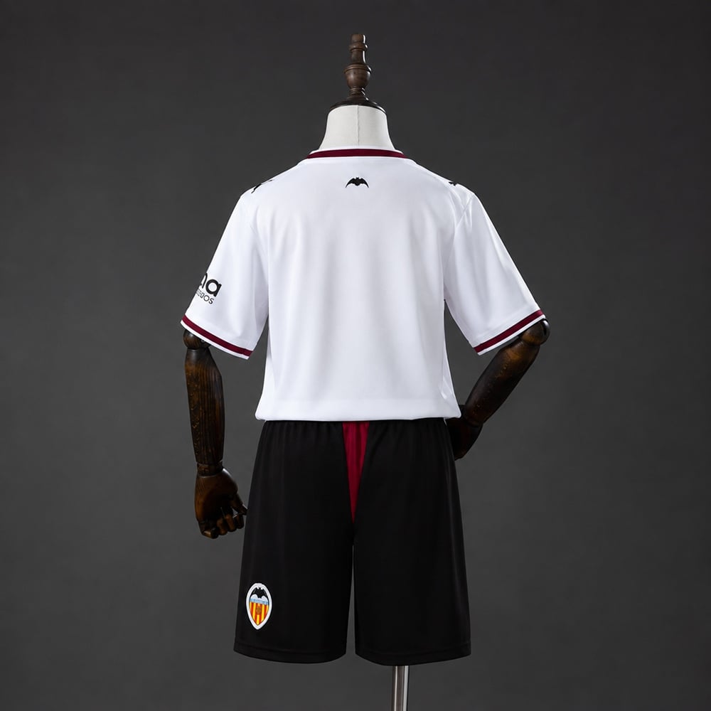 Kit Criança Valencia 2026/2027 Principal - Vista 2