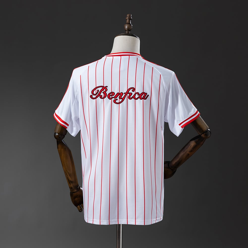 Camisola S.L. Benfica x Adidas Originals Edição Especial MLB 2025 - Vista 2