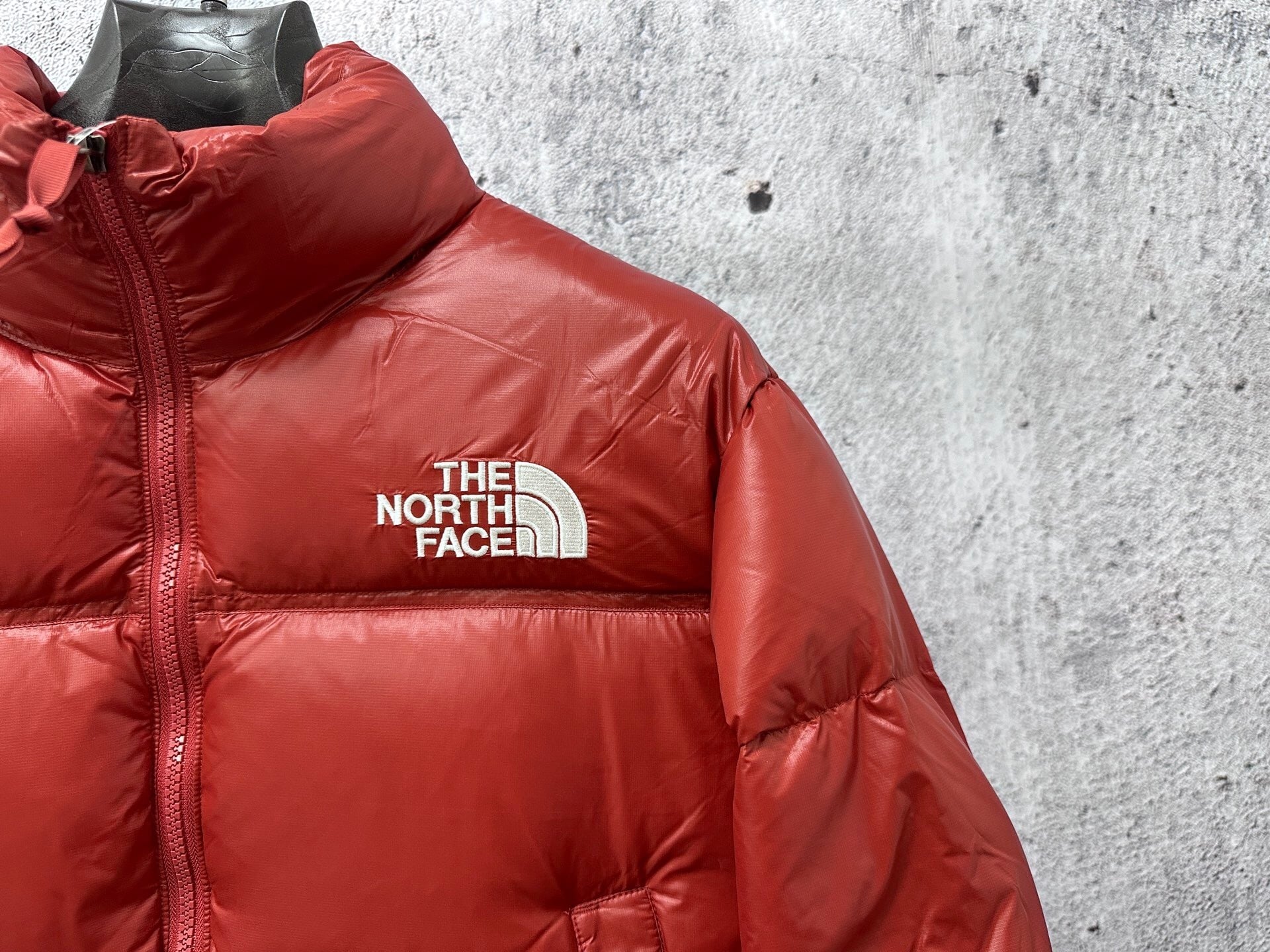 The North Face classic 700 mulher vermelho - Vista 5