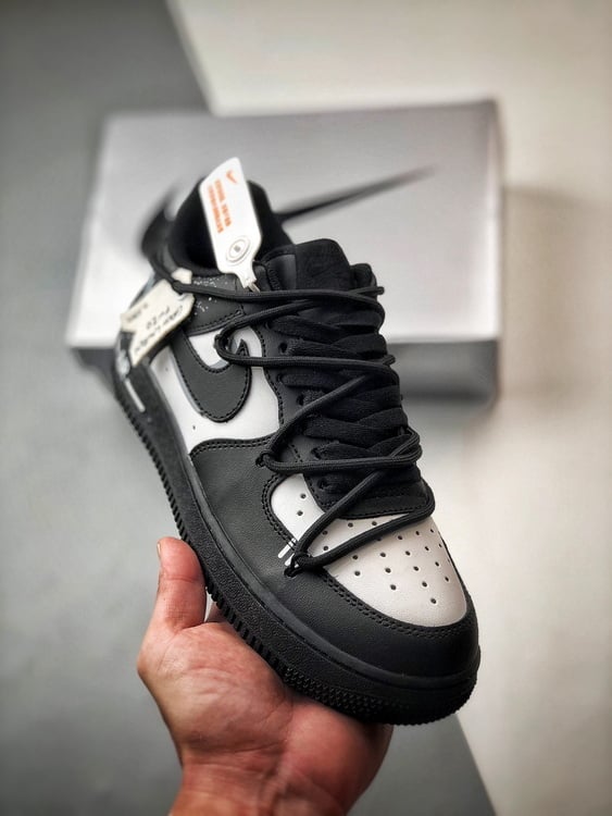 Nike Air Force 1 Low Branco e preto Clássico - Vista 1