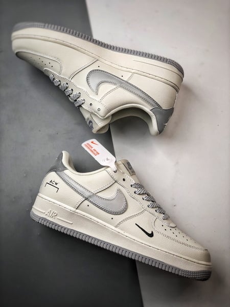 A-COLD-WALL* x Air Force 1 Low Creme e Cinzento - Vista 6