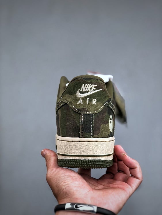 Air Force 1 '07 Low Bape Camuflado da Selva - Vista 4