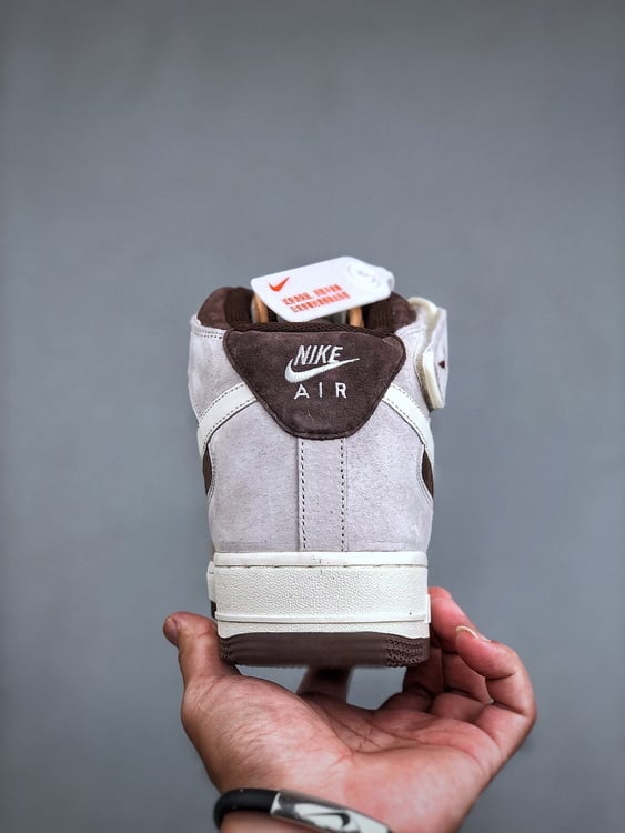 Air Force 107 Mid Cafe Grao Cor - Vista 4