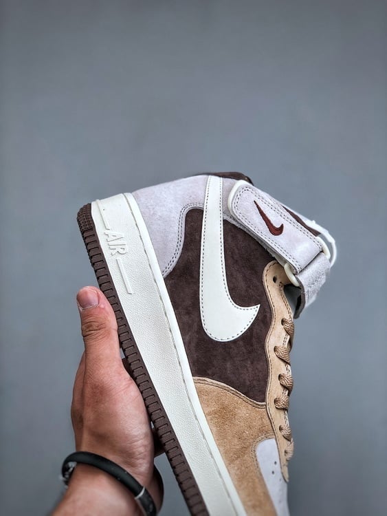Air Force 107 Mid Cafe Grao Cor - Vista 5