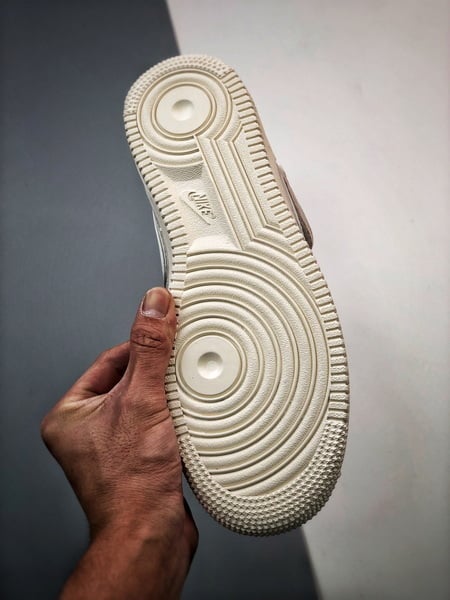 Air Force 107 Mid Cinzento e Branco Reflexo - Vista 8