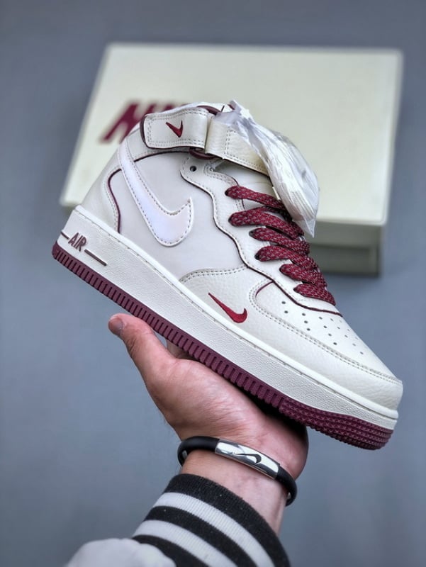 Air Force 107 Mid Vinho Perolado Pequeno Gancho