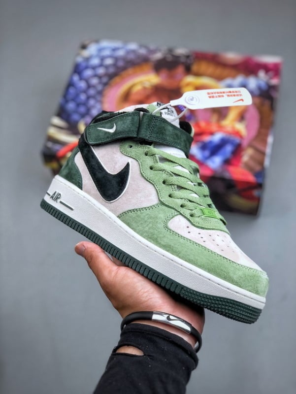 Air Force 107 Mid Preto e Verde Militar - Vista 1