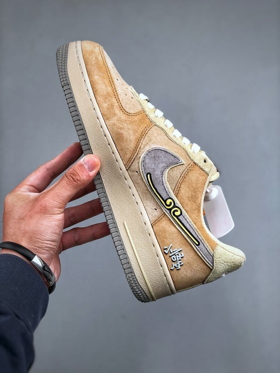 Air Force 1 '07 Low 'Rei Macaco Selvagem' - Vista 8