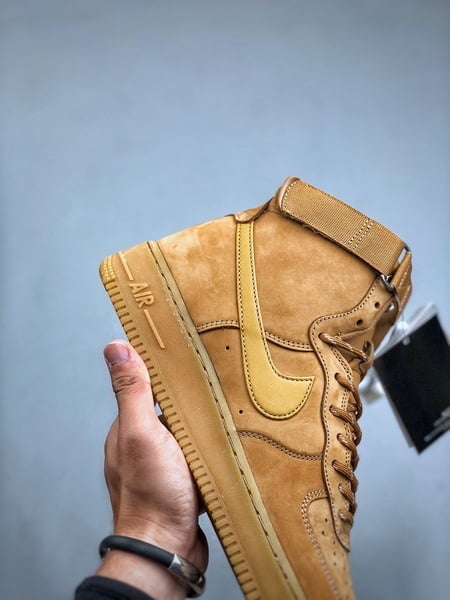 Air Force 107 Trigo - Vista 5