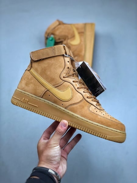 Air Force 107 Trigo - Vista 7