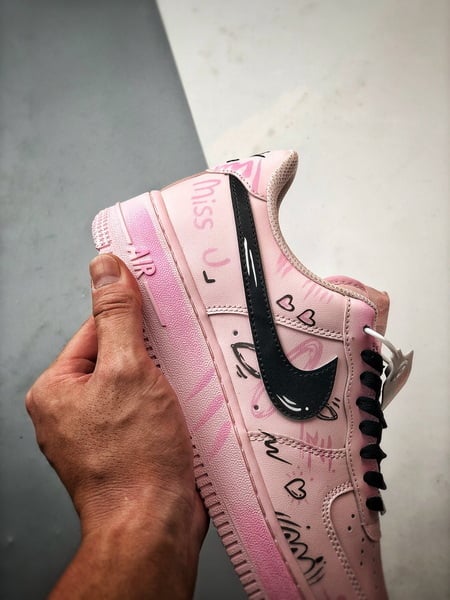 Air Force 1 '07 Low Qixi Limitado Rosa e Preto - Vista 2