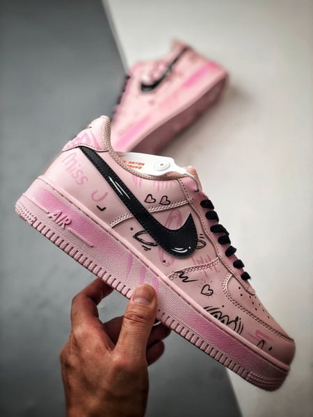 Air Force 1 '07 Low Qixi Limitado Rosa e Preto - Vista 7