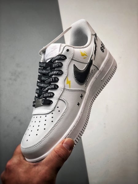 Air Force 1 '07 Low Internet Branco e Preto Graffiti - Vista 5