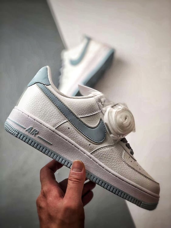 Air Force 1 Low 07 Ice Blue Stars - Vista 7