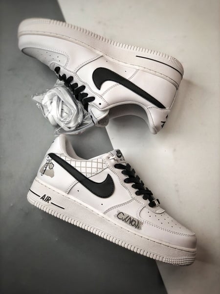 Air Force 1 '07 Low Chemical Graffiti Branco e Preto - Vista 7