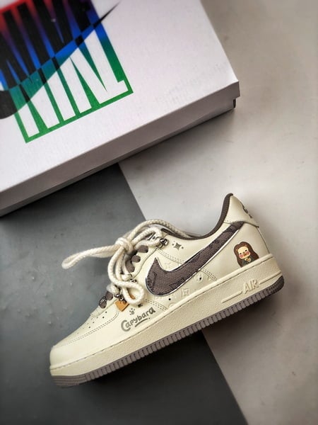 Air Force 1 '07 Low Capibara Mescla Branco e Marrom - Vista 8