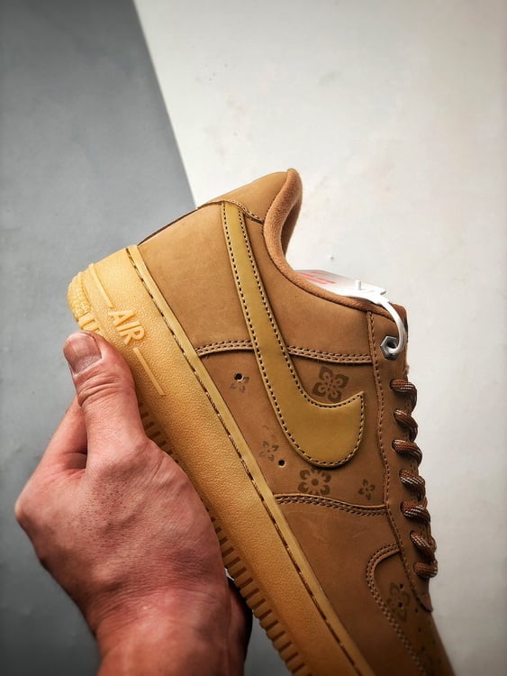 Nike Air Force 1 Low Estampado Trigo - Vista 2