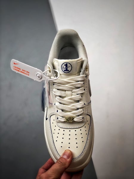 Air Force 1 '07 Low Aniversário Creme e Azul - Vista 9