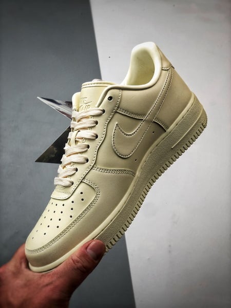 Air Force 1 '07 Low Creme e Amarelo Claro - Vista 5