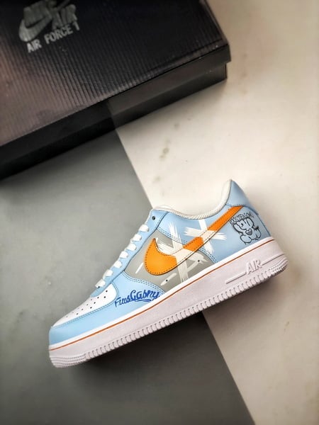 Air Force 1 '07 Low Urso Branco, Azul e Laranja - Vista 8