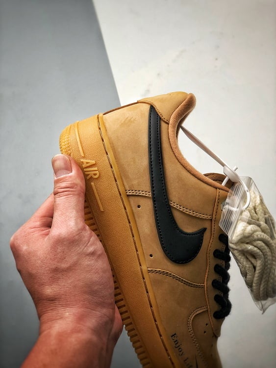 Air Force 1 '07 Low Trigo, Castanho e Preto - Vista 2