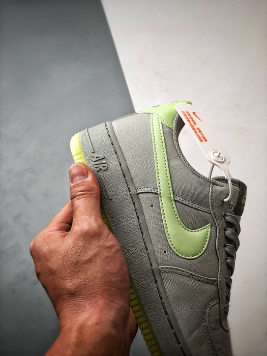 Air Force 1 '07 Low Canvas Cinza e Verde - Vista 2