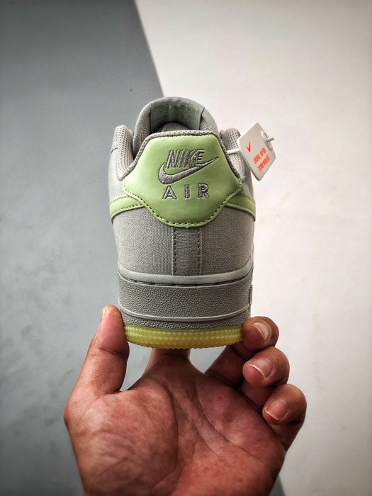 Air Force 1 '07 Low Canvas Cinza e Verde - Vista 3
