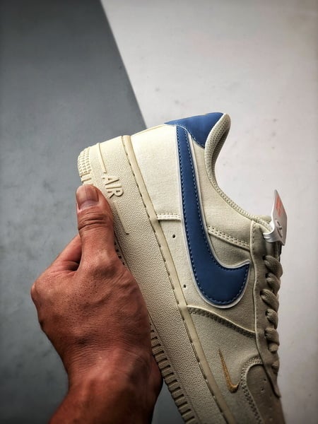 Air Force 1 '07 Low Lona Off-White e Azul - Vista 2