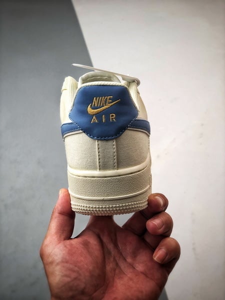 Air Force 1 '07 Low Lona Off-White e Azul - Vista 3
