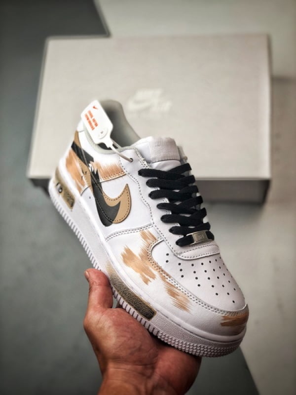 Air Force 1 '07 Low Três Ganchos Branco, Preto e Marrom