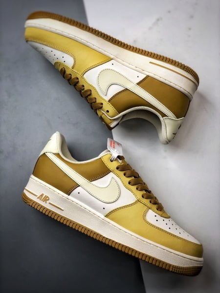 Air Force 1 '07 Low Amarelo Limão - Vista 6