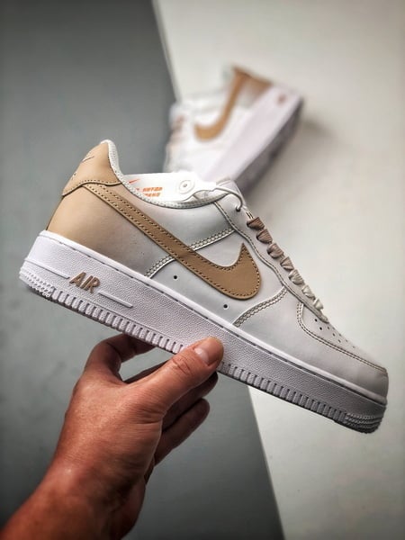 Air Force 1 '07 Low Gradiente Castanho e Branco - Vista 7