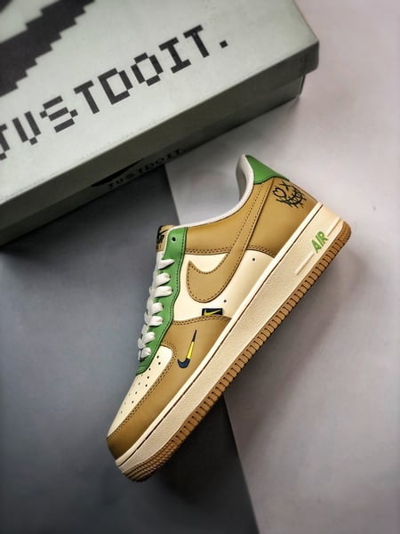 Air Force 1 '07 Low Marrom, Verde e Palhaço - Vista 8