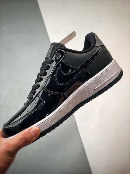 Air Force 1 '07 Low Preto Patente - Vista 5