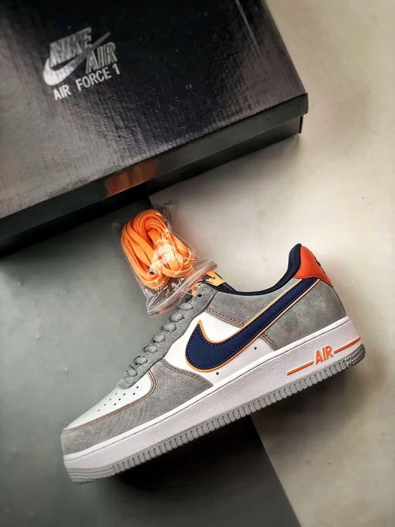 Air Force 1 '07 Low Camurça Cinza - Vista 8