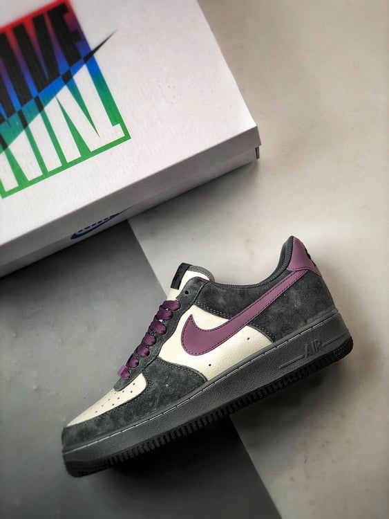 Nike Air Force 1 '07 Low Cinza Nebuloso e Roxo - Vista 8