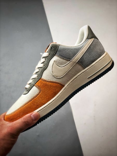 Air Force 1 '07 Low Branco, Marrom e Azul - Vista 5